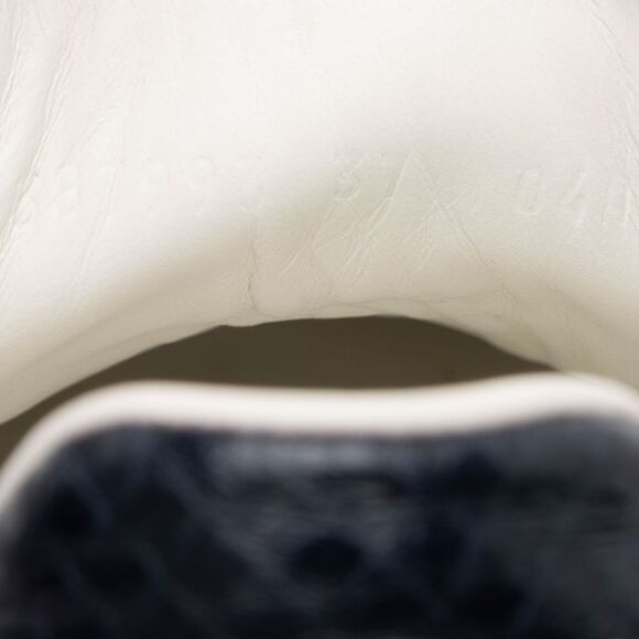 Gucci Leather Web GG Ace Sneakers - Size 7 / 37 - Picture 4 of 8